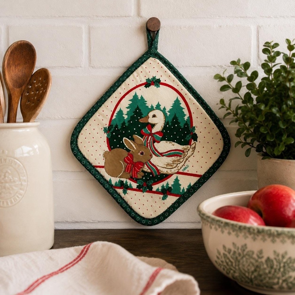Barth & Dreyfuss Vintage Christmas Potholder - Quilted Bear Bunny Goose